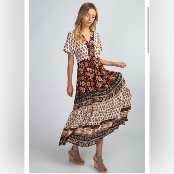 bohme Dresses & Skirts - Bohme Brown and Orange Floral Midi Size M